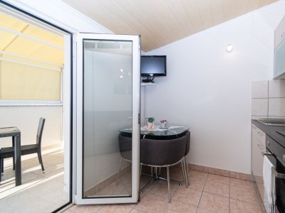 Apartment One bedroom apartment near beach Mandre, Pag A-4093-b - Outdoor photo 11