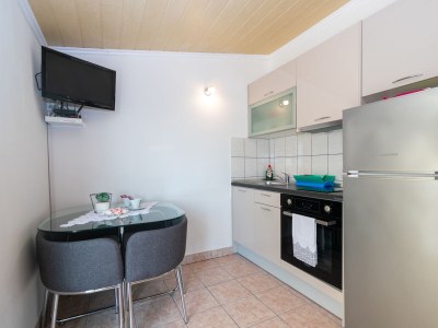 Apartment One bedroom apartment near beach Mandre, Pag A-4093-b - Outdoor photo 12