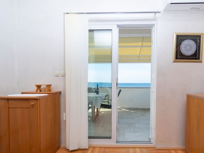 Apartment Two bedroom apartment near beach Mandre, Pag A-4093-d - Outdoor photo 12