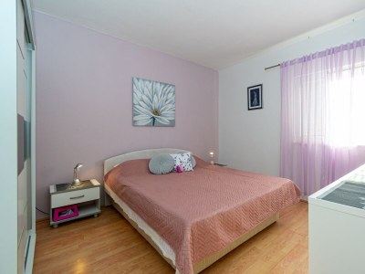 Apartment Two bedroom apartment near beach Mandre, Pag A-4093-d - Outdoor photo 16