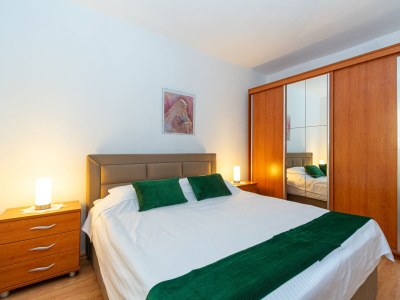 Apartment Two bedroom apartment near beach Mandre, Pag A-4093-d - Outdoor photo 20