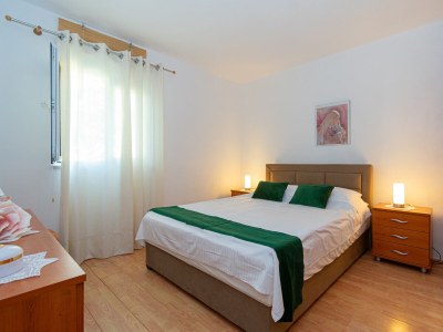 Apartment Two bedroom apartment near beach Mandre, Pag A-4093-d - Outdoor photo 27