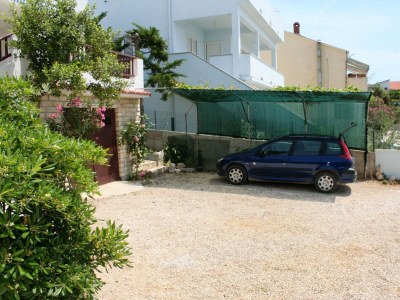 Apartment One bedroom apartment near beach Mandre, Pag A-4123-a - Outdoor photo 6