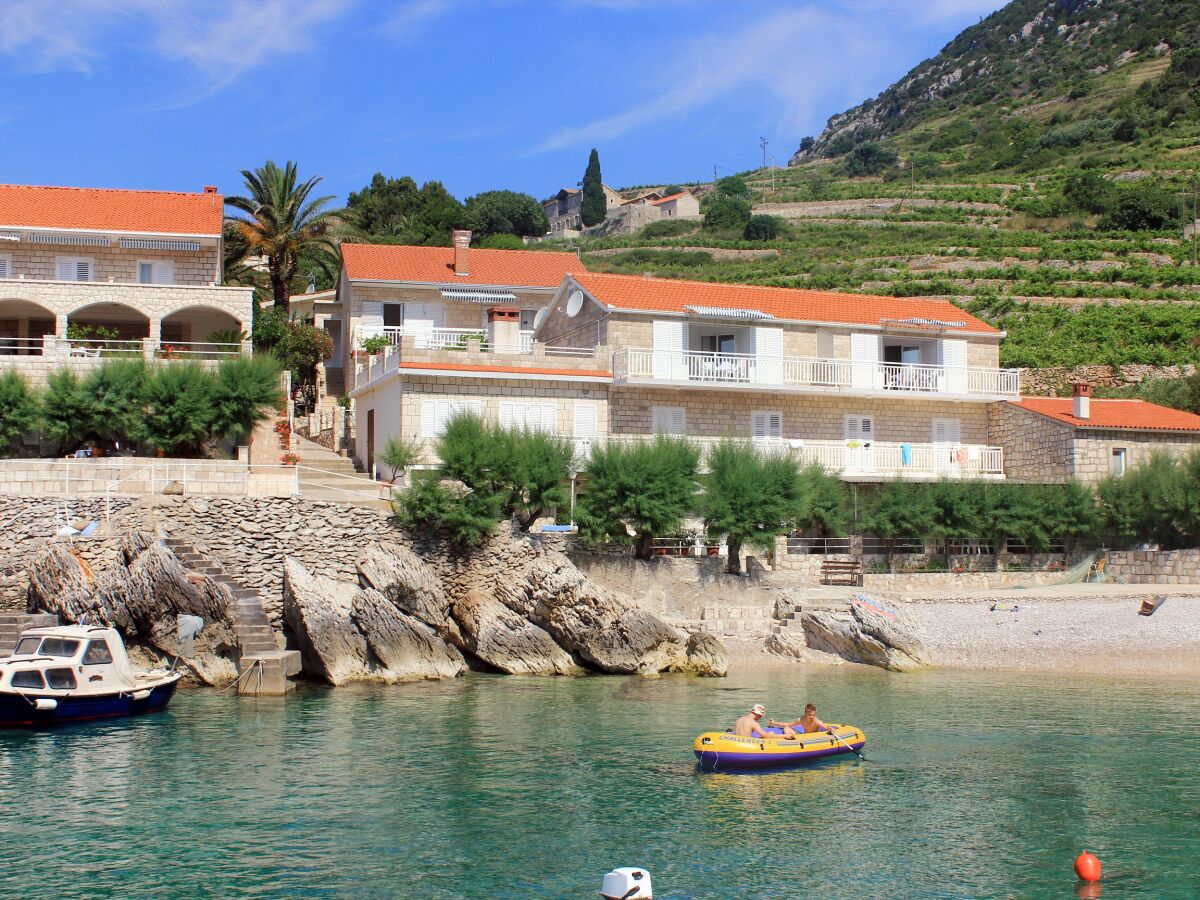 Apartment Two bedroom apartment near beach Podobuče, Pelješac A-631-d