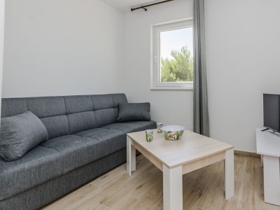 Apartment Two bedroom apartment with balcony Vir A-21782-c - Outdoor photo 4