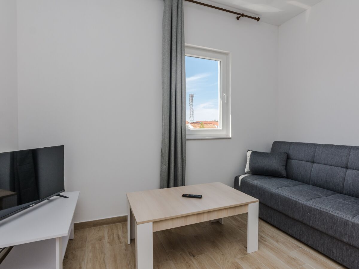 Apartment Two bedroom apartment with balcony Vir A-21782-d - Outdoor photo 4