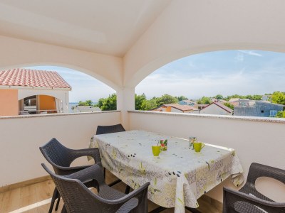 Apartment Two bedroom apartment with balcony Vir A-21782-d - Outdoor photo 9