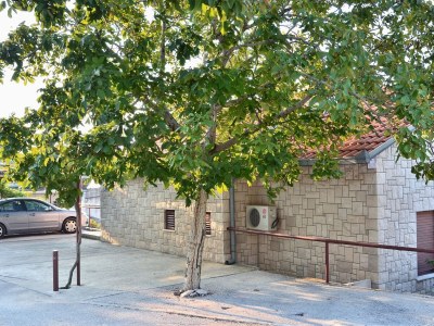 Apartment Two bedroom apartment near beach Pisak, Omiš A-658-c - Outdoor photo 4