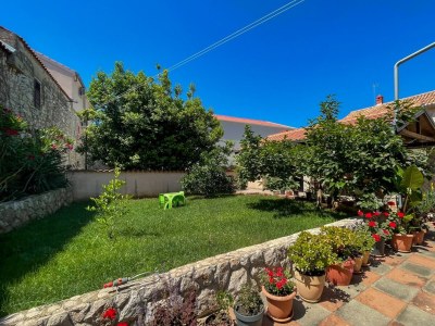 Apartment Two bedroom apartment with terrace and sea view Pašman A-694-b - Outdoor photo 12