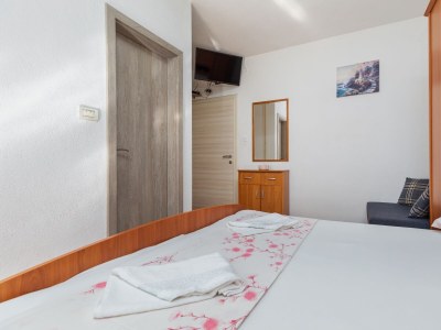 Apartment Studio flat with terrace Tučepi, Makarska AS-22005-b - Outdoor photo 17