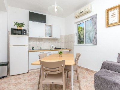 Apartment One bedroom apartment with air-conditioning Živogošće - Blato, Makarska A-22253-c - Outdoor photo 14