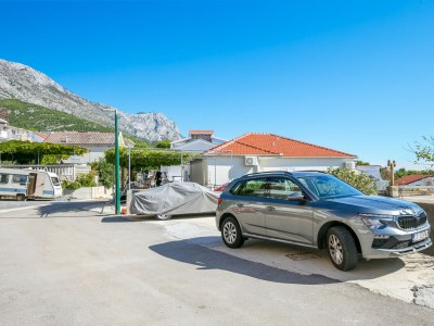 Apartment Two bedroom apartment with balcony and sea view Živogošće - Blato, Makarska A-22253-d - Outdoor photo 9