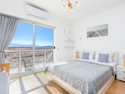 Apartment Two bedroom apartment with balcony and sea view Živogošće - Blato, Makarska A-22253-d - Outdoor photo 18