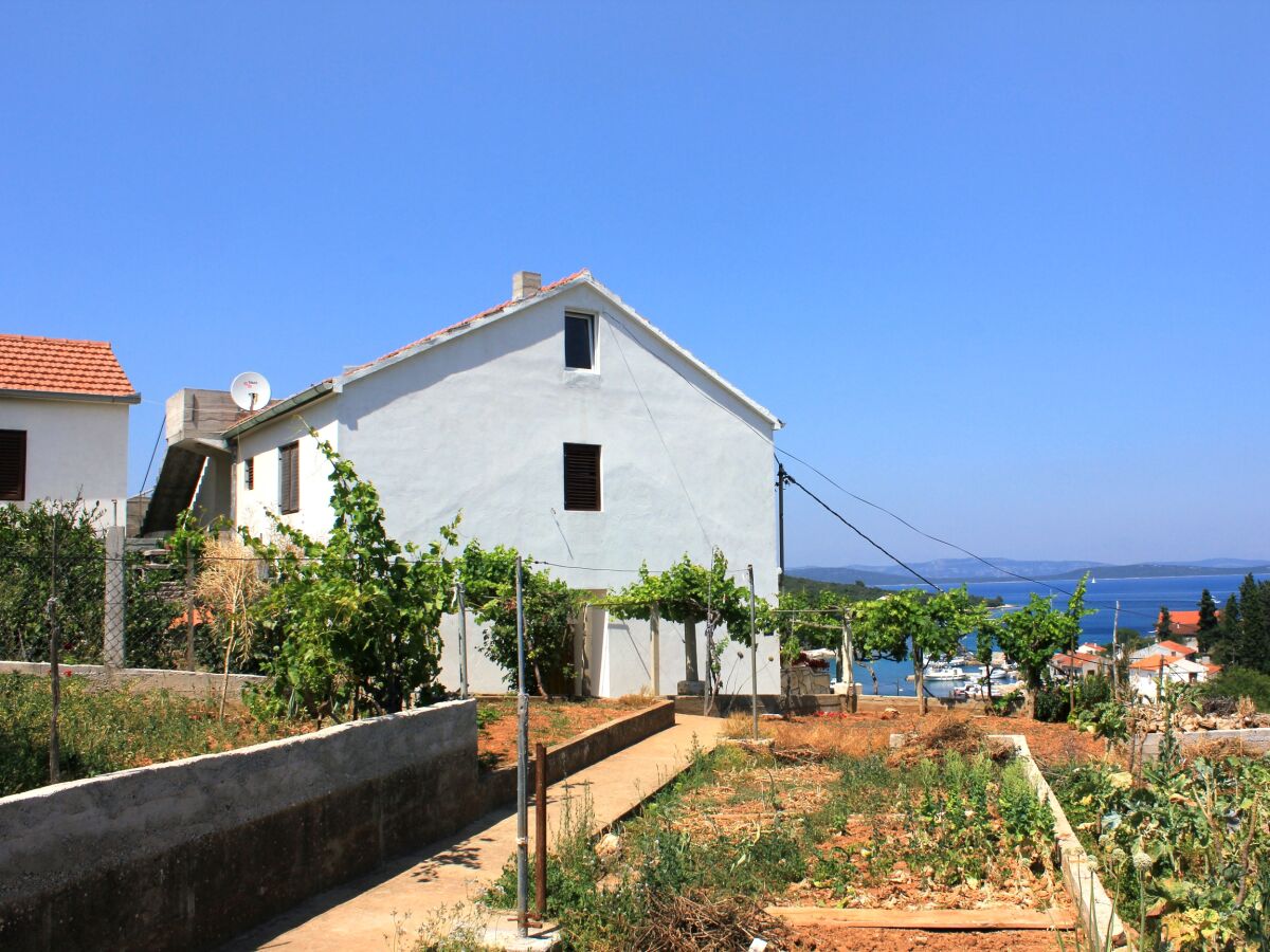 Apartment One bedroom apartment with terrace and sea view Žman, Dugi otok A-887-b - Outdoor photo 3