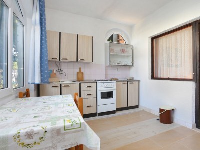 Apartment Two bedroom apartment with terrace Okrug Gornji, Čiovo A-1069-a - Outdoor photo 16