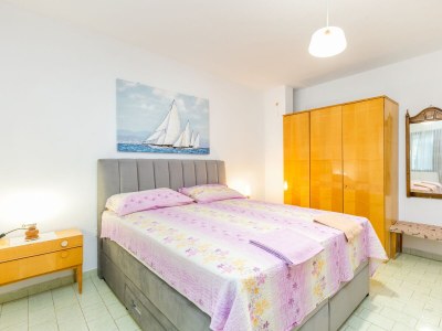 Apartment Two bedroom apartment with terrace Okrug Gornji, Čiovo A-1069-a - Outdoor photo 18