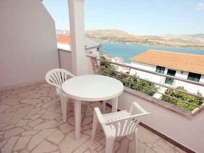 Apartment Apartments by the sea Mastrinka, Čiovo - 4648 - Outdoor photo 16