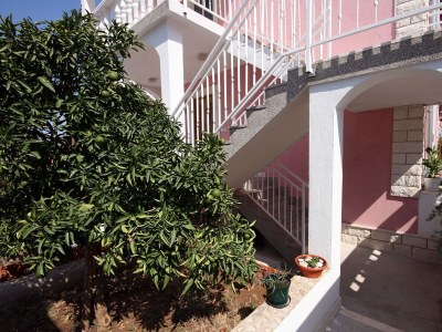 Apartment Apartments by the sea Mastrinka, Čiovo - 4648 - Outdoor photo 6