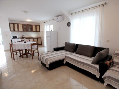 Apartment Apartments by the sea Mastrinka, Čiovo - 4648 - Outdoor photo 11