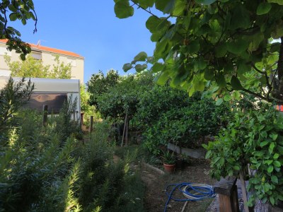 Apartment Studio flat with balcony and sea view Okrug Gornji, Čiovo AS-1069-a - Outdoor photo 9