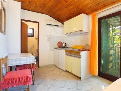 Apartment Studio flat with balcony and sea view Okrug Gornji, Čiovo AS-1069-a - Outdoor photo 15