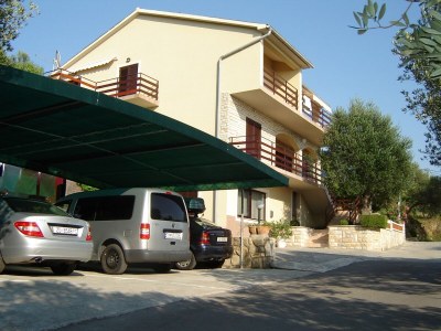 Apartment One bedroom apartment with terrace and sea view Supetarska Draga - Gonar, Rab A-2002-b - Outdoor photo 3