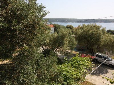 Apartment One bedroom apartment with terrace and sea view Supetarska Draga - Gonar, Rab A-2002-b - Outdoor photo 16