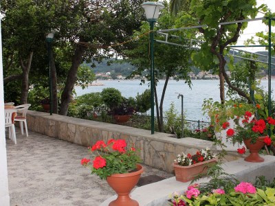 Apartment Two bedroom apartment near beach Supetarska Draga - Gornja, Rab A-2016-b - Outdoor photo 18