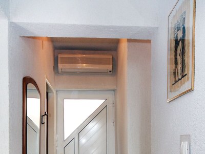 Apartment Two bedroom apartment near beach Supetarska Draga - Gornja, Rab A-2016-b - Outdoor photo 34