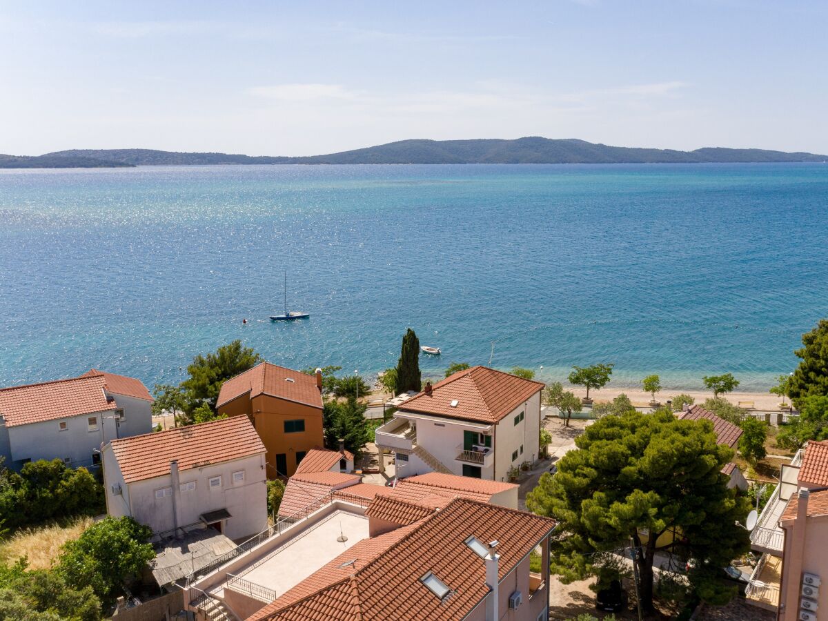 Apartment Two bedroom apartment near beach Brodarica, Šibenik A-4833-b - Outdoor photo 5