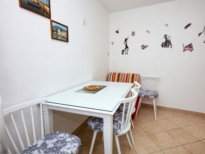 Apartment Two bedroom apartment near beach Brodarica, Šibenik A-4833-b - Outdoor photo 20