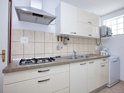 Apartment Two bedroom apartment near beach Brodarica, Šibenik A-4833-b - Outdoor photo 22