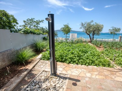 Apartment Family friendly seaside apartments Brodarica, Šibenik - 4833 - Outdoor photo 12