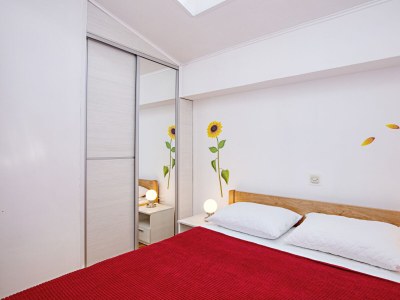 Apartment Family friendly seaside apartments Brodarica, Šibenik - 4833 - Outdoor photo 26