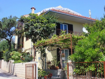 Apartment Three bedroom apartment with terrace Orebić, Pelješac A-4532-a - Outdoor photo 3
