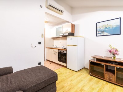 Apartment One bedroom apartment near beach Cove Pokrivenik, Hvar A-2073-g - Outdoor photo 18