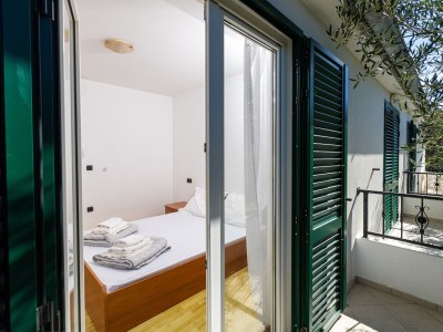 Apartment One bedroom apartment near beach Cove Pokrivenik, Hvar A-2073-g - Outdoor photo 29