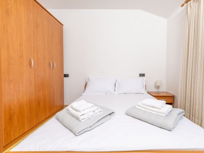 Apartment Studio flat near beach Cove Pokrivenik, Hvar AS-2073-d - Outdoor photo 19