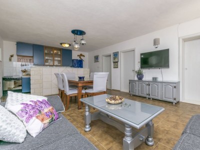 Apartment Two bedroom apartment with terrace and sea view Rastići, Čiovo A-2080-a - Outdoor photo 8