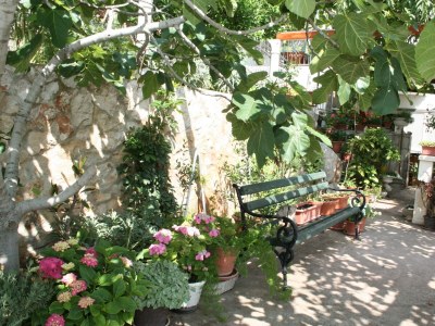 Apartment One bedroom apartment near beach Trstenik, Pelješac A-4566-a - Outdoor photo 11