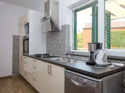 Apartment Three bedroom apartment near beach Brodarica, Šibenik A-4833-d - Outdoor photo 26