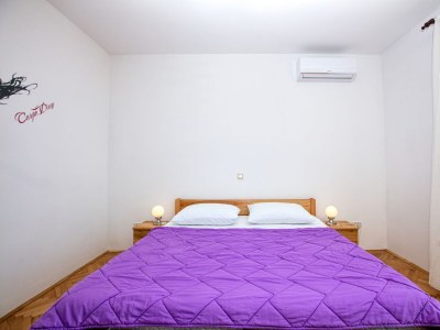 Apartment Three bedroom apartment near beach Brodarica, Šibenik A-4833-d - Outdoor photo 32