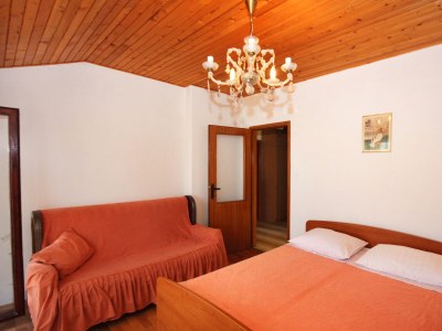 Apartment Two bedroom apartment with balcony Jezera, Murter A-5093-a - Outdoor photo 13