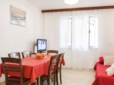 Apartment Four-bedroom apartment with terrace Podgora, Makarska A-2604-b - Outdoor photo 8