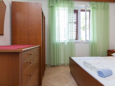 Apartment Four-bedroom apartment with terrace Podgora, Makarska A-2604-b - Outdoor photo 15