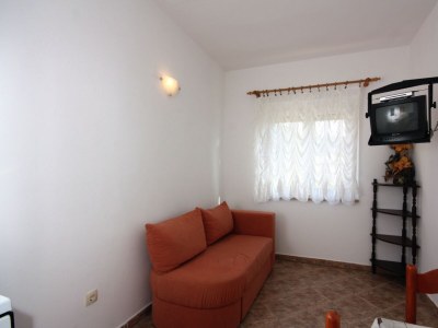 Apartment One bedroom apartment with balcony Kampor, Rab A-4986-b - Outdoor photo 7