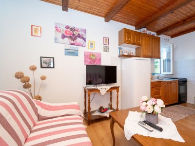 Apartment One bedroom apartment with balcony Kampor, Rab A-5014-b - Outdoor photo 11