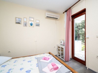 Apartment Studio flat with terrace Kampor, Rab AS-5014-a - Outdoor photo 14