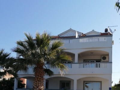 Apartment One bedroom apartment near beach Brodarica, Šibenik A-4195-b - Outdoor photo 2