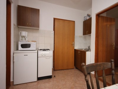 Apartment Two bedroom apartment with terrace Bibinje, Zadar A-6160-c - Outdoor photo 11